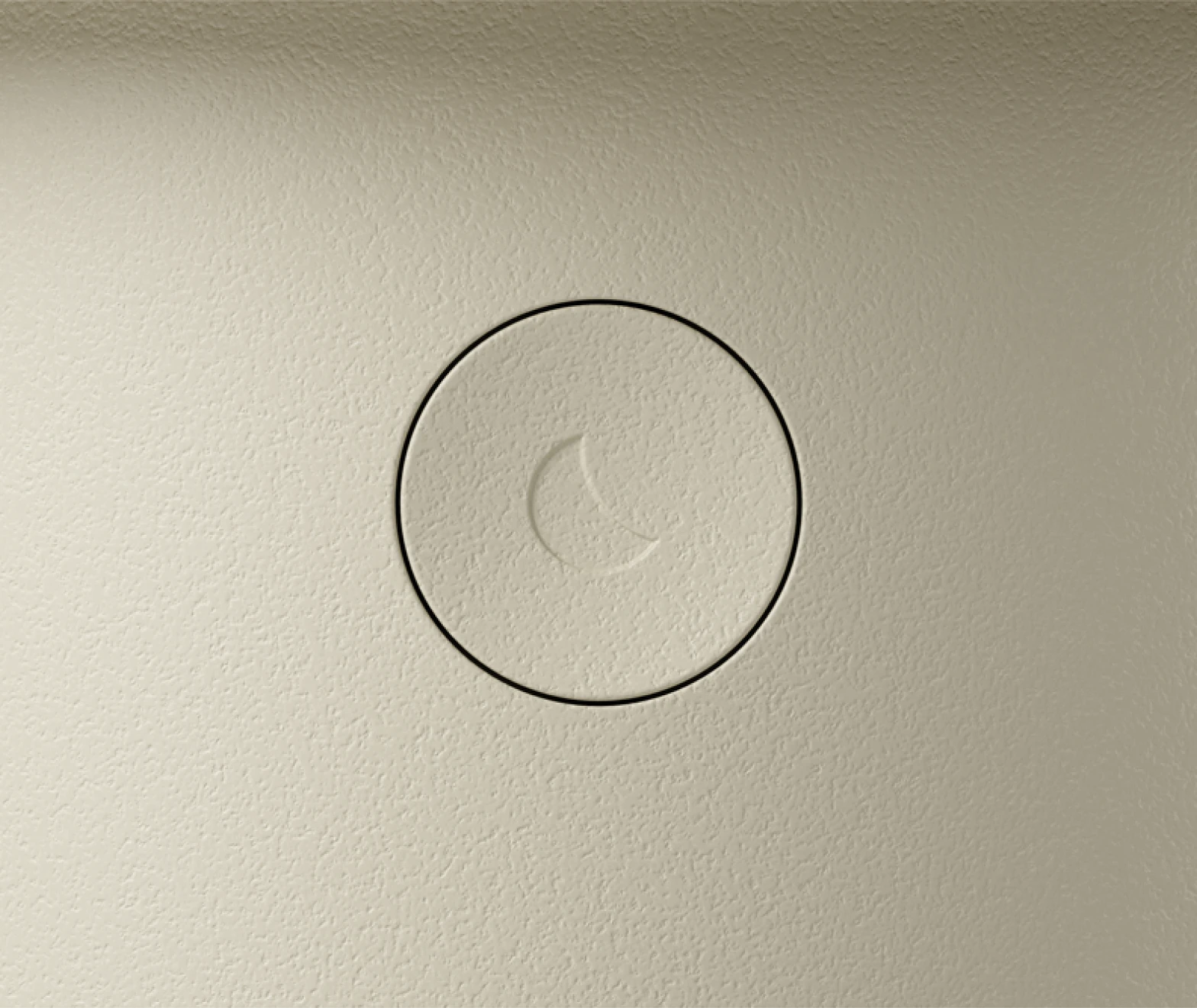 Closeup of back button on Hatch Baby putty colorway