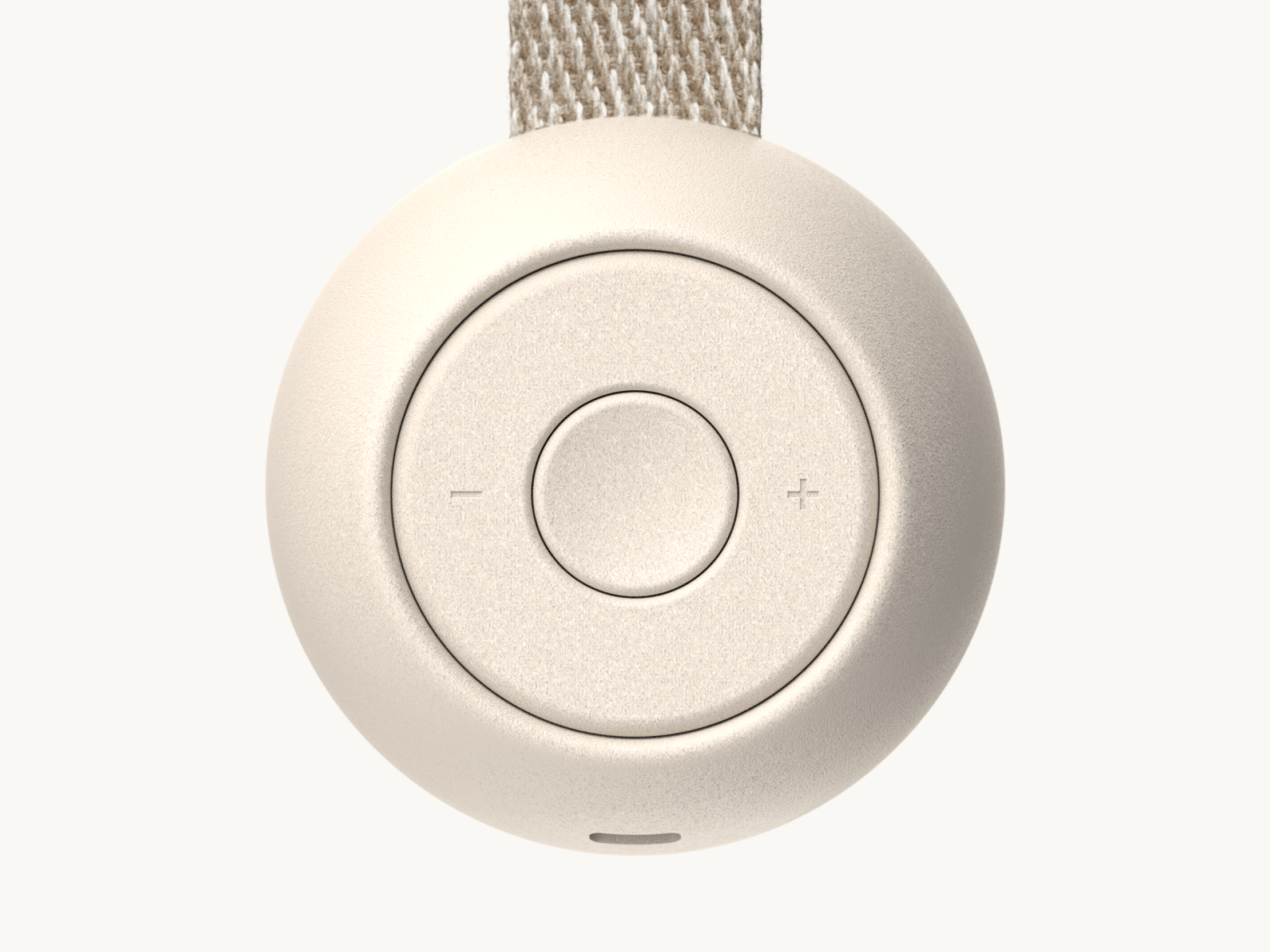 Closeup of back buttons on Hatch Go putty colorway